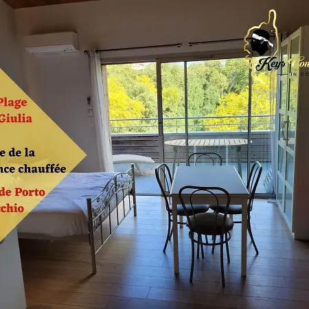 Apartment 4 Pers Piscine Chauffee Acces A Pied A La Santa Giulia Porto-Vecchio (Corsica)